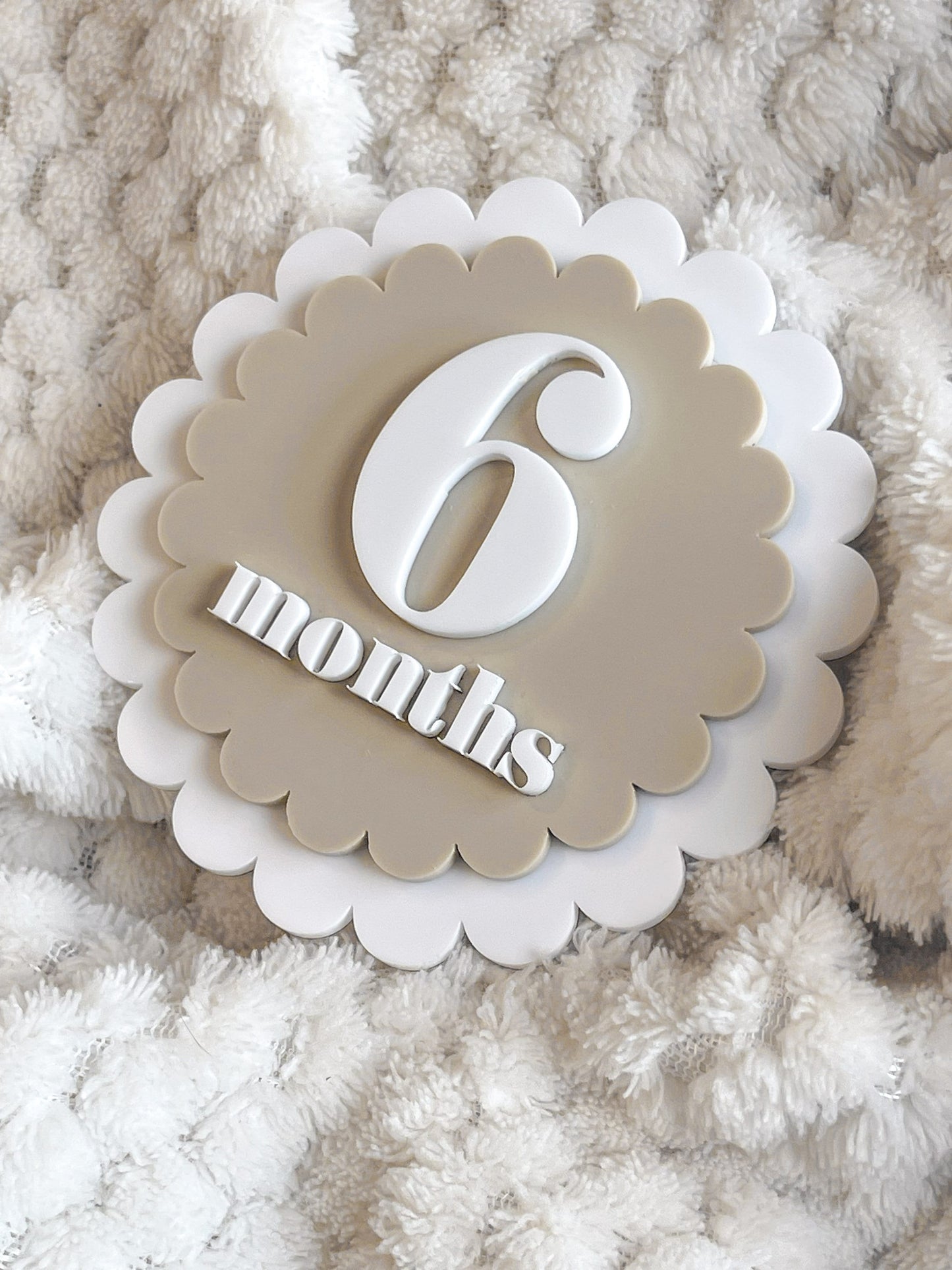 Scalloped Interchangeable Monthly Baby Milestone Plaques | Baby Photo | Baby Shower Gift | Acrylic